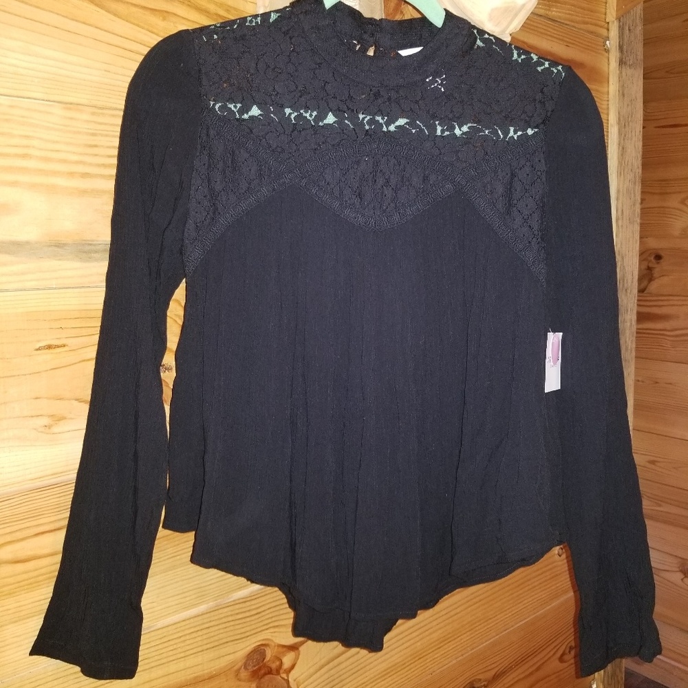 NWT Arizona Jean co top
